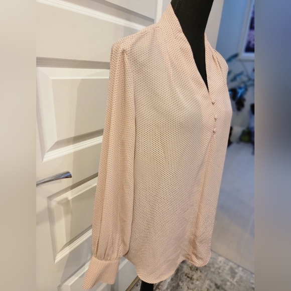 ADRIANNA Papell blouse - Picture 3 of 6